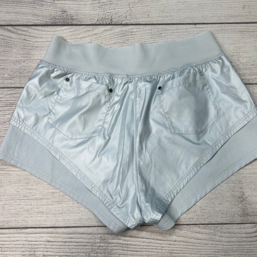 Nike Women's City Ready 2-in-1 Shorts NWT XL silver active streetwear fall - Picture 9 of 12